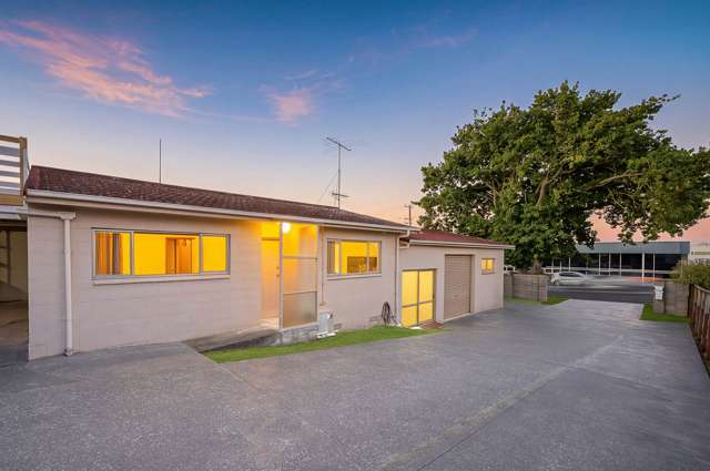 82 & 82A Sunnybrae Road Hillcrest_1