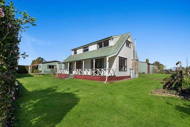 4 Vogel Place Te Aroha_4