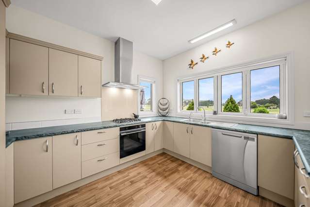 25 Muriwai Drive Manapouri_2