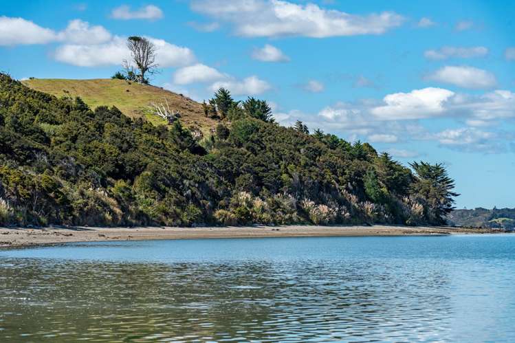 140 Beatson Road Whakapirau_60