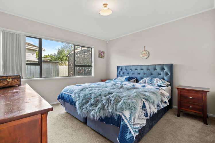 97 Hyperion Drive Randwick Park_8