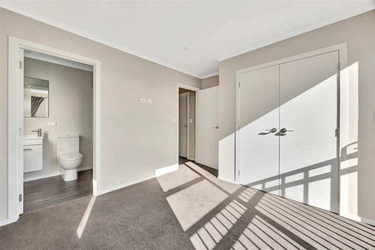 2/16 Hammond Street Hamilton Central_7