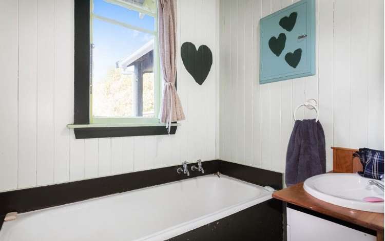 5 Sunrise Place Kekerengu_8