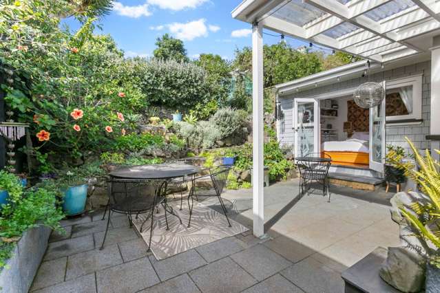 16 Esplanade Road Mount Eden_1