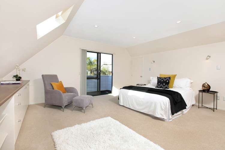 16d Saint Jerome Avenue Te Atatu Peninsula_8