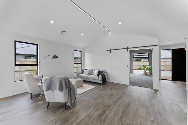 11 Lorenzos Lane Halswell_13