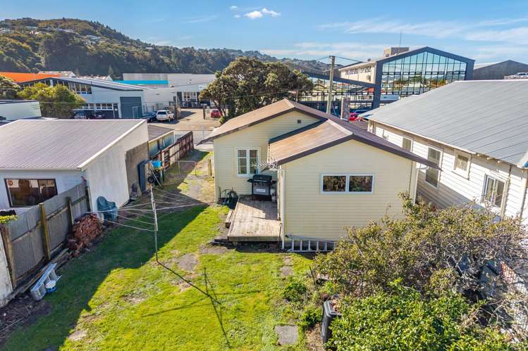 26 Bouverie Street Petone_17