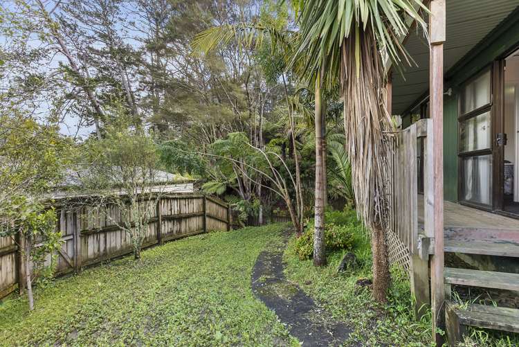 22 Alidade Place Massey_13