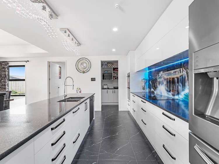 13 Rosalind Avenue Darfield_14