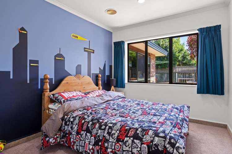 6 Runanga Grove Waikanae_16