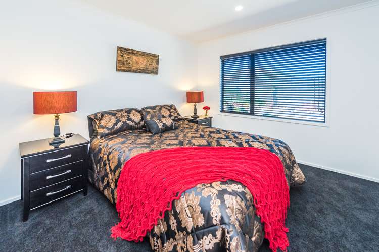 8 Magnolia Crescent Tawhero_7