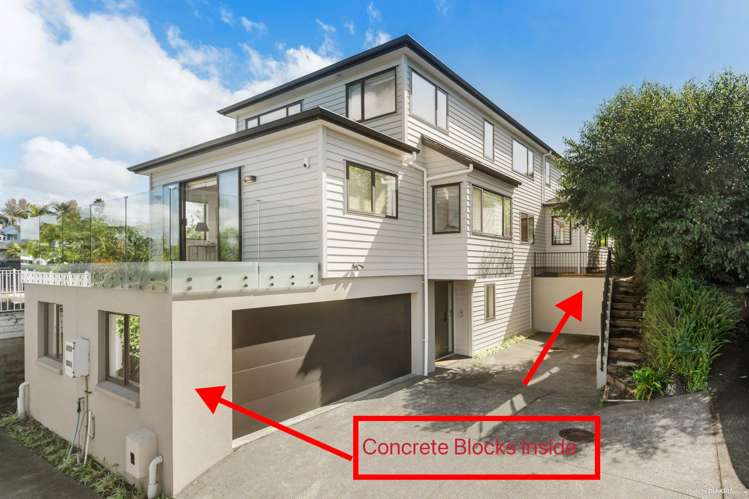 2/11A Parr Terrace Castor Bay_31