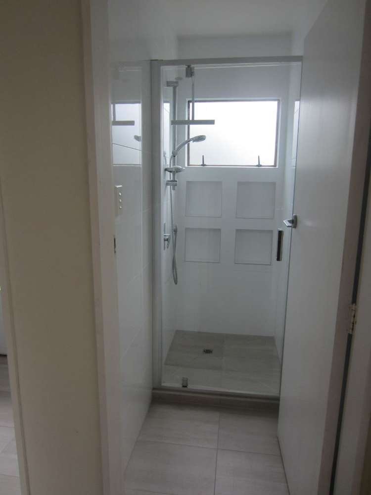 12 Florio Terrace Tawa_6