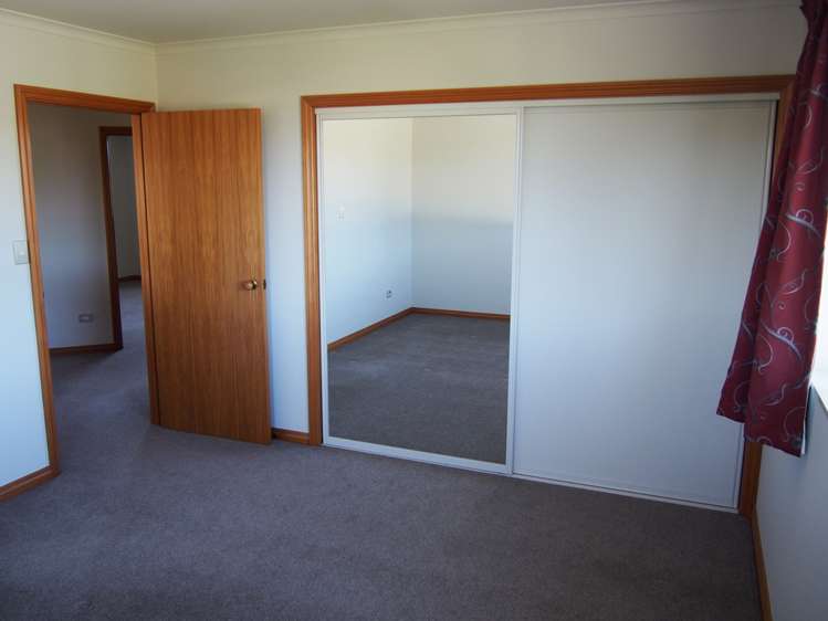 13 Country Place Allenton_10