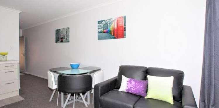 1/9 Greensboro Street Hillcrest_6