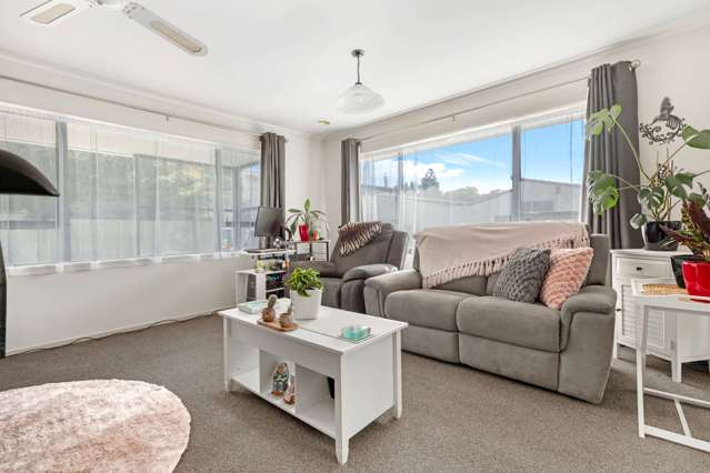 8a Sophia Street Glenholme_1