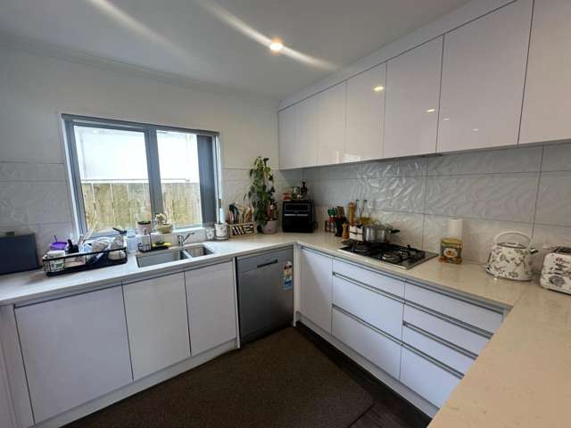 B/271 Te Atatu Road Te Atatu South_3