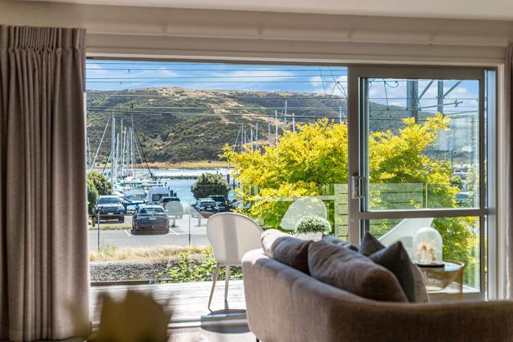 4 Marina View Paremata_11