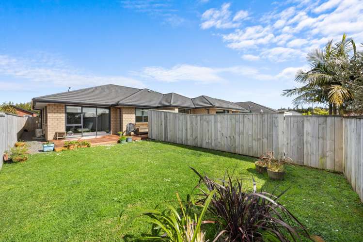 13 Leebank Crescent Riverhead_21