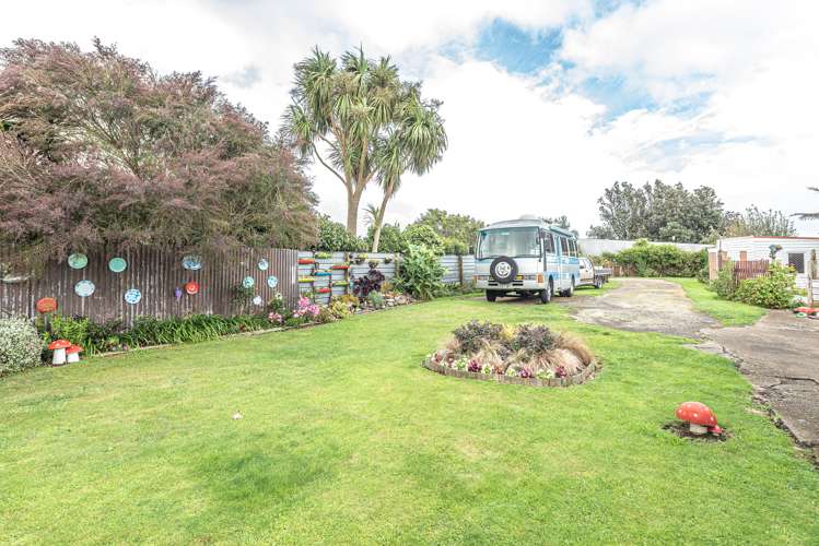 1580 South Road Manutahi_22