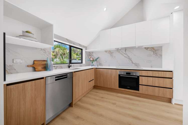 Lot2&3/44 Waiohua Road Greenlane_10