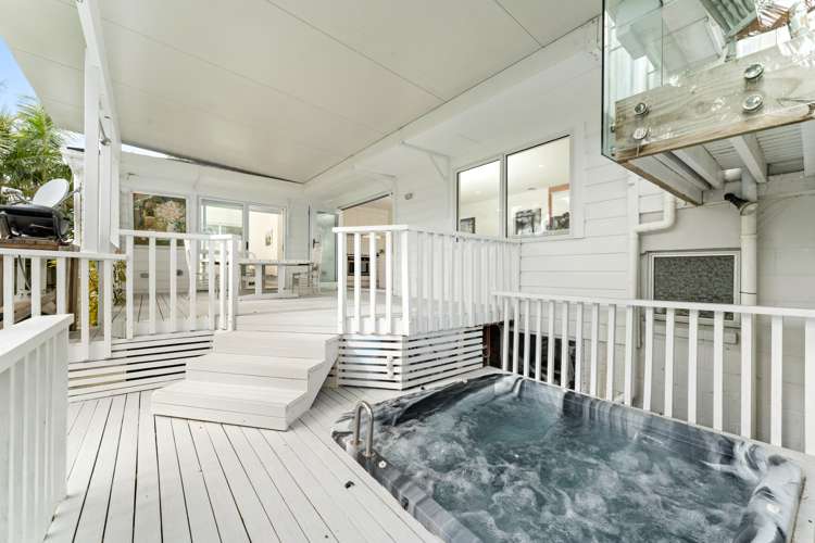 25 County Road Torbay_23