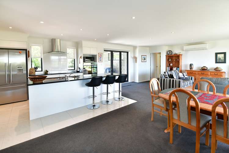 32 Grovenor Drive Orewa_22