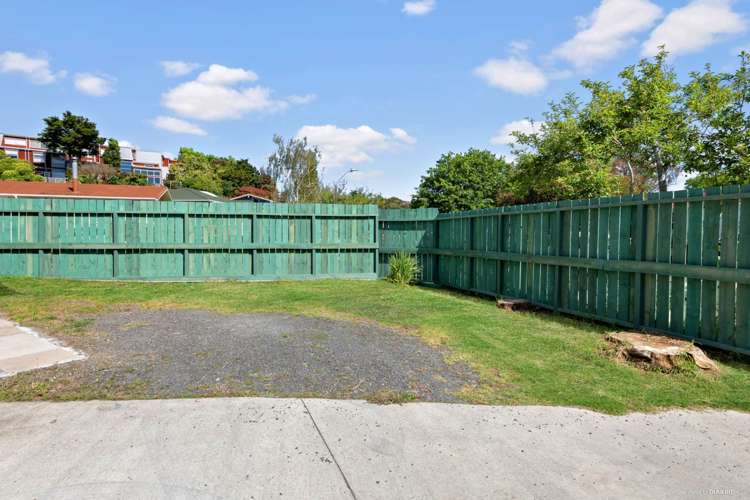 56 Chilcott Road Henderson_14