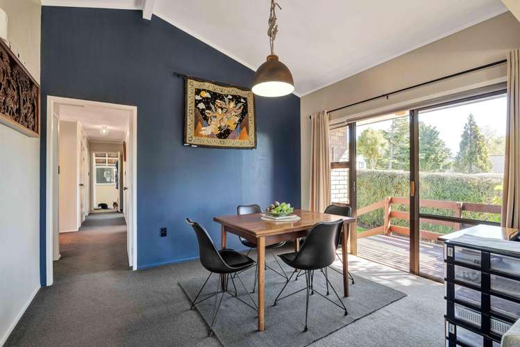 15 Brecon Road Stratford_7