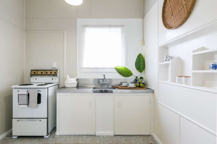 629 Marine Parade Napier South_9