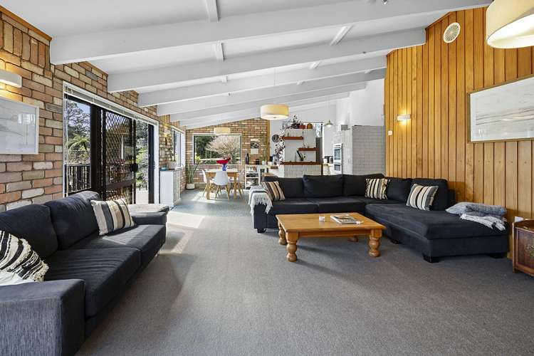 596 Carrington Road_4
