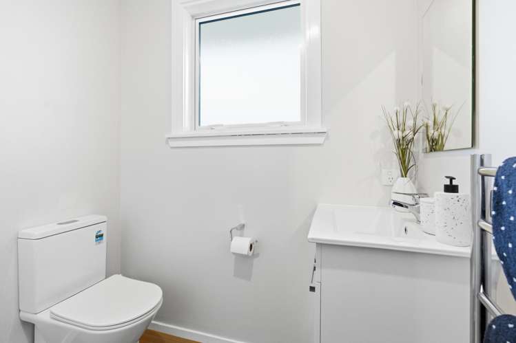 4 Redbridge Lane Sydenham_14