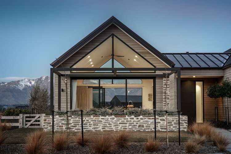 11 Deans Drive Wanaka_16