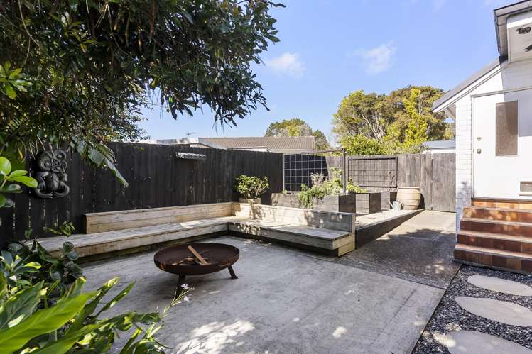 4 Konini Road Titirangi_19