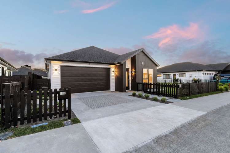 13 Tipu Crescent Wainui_5