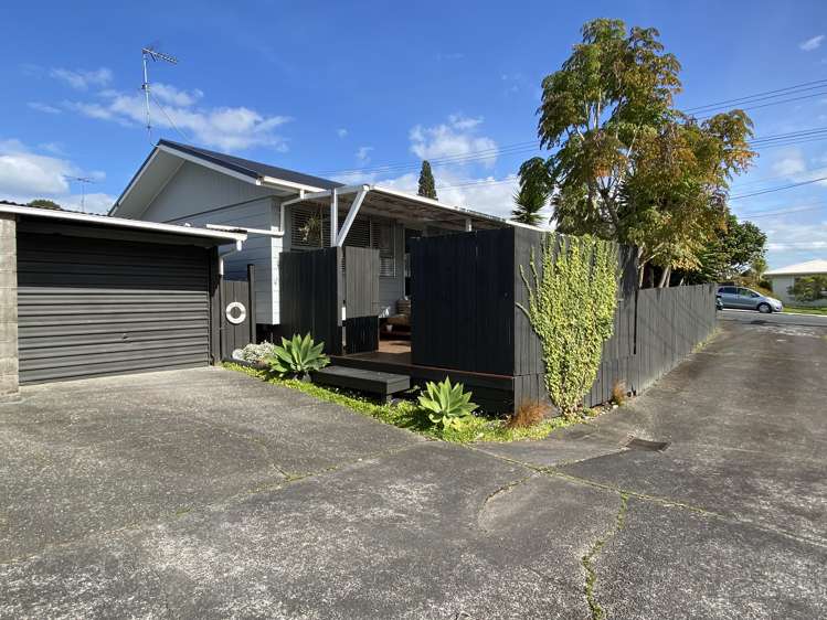 2/53 Tramway Road Beach Haven_2