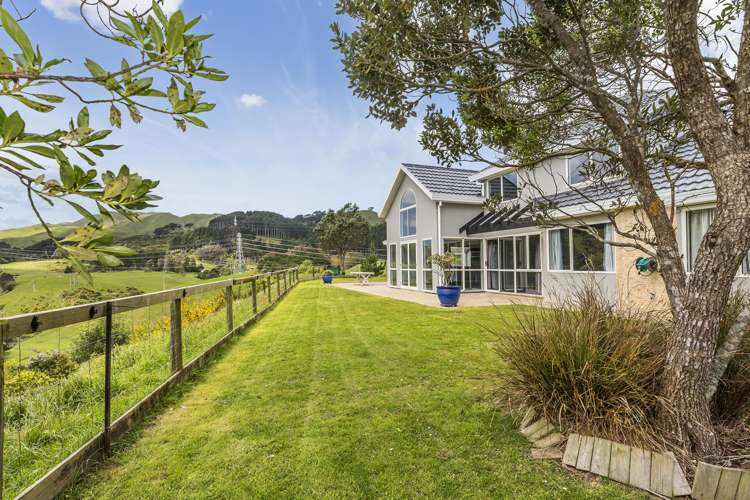 419 and 431 Takapu Road Takapu Valley_23