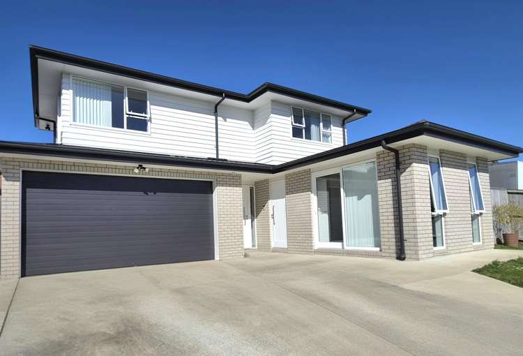110 Lisle Farm Drive_0