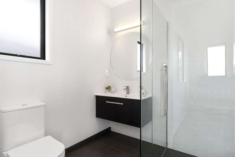 32 Blacklock Road Pyes Pa_14