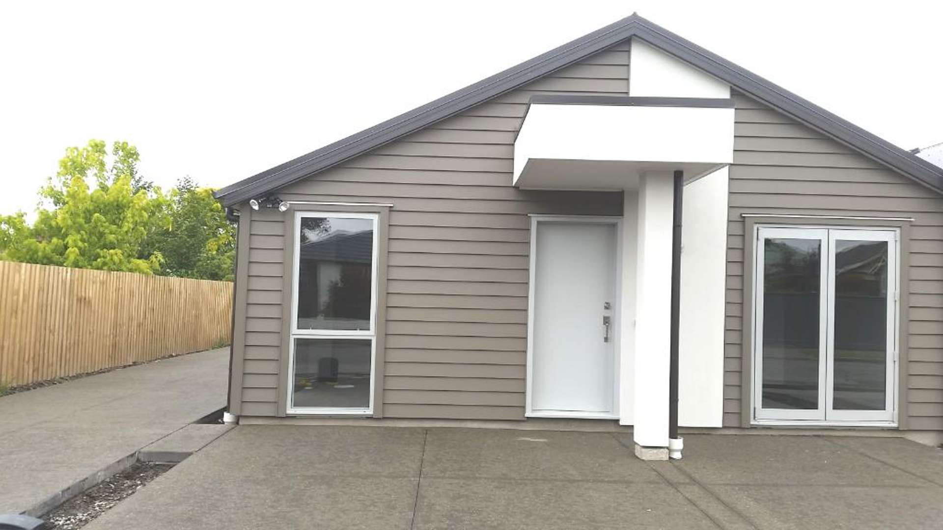 1/10 Lindsay Street 1544_0