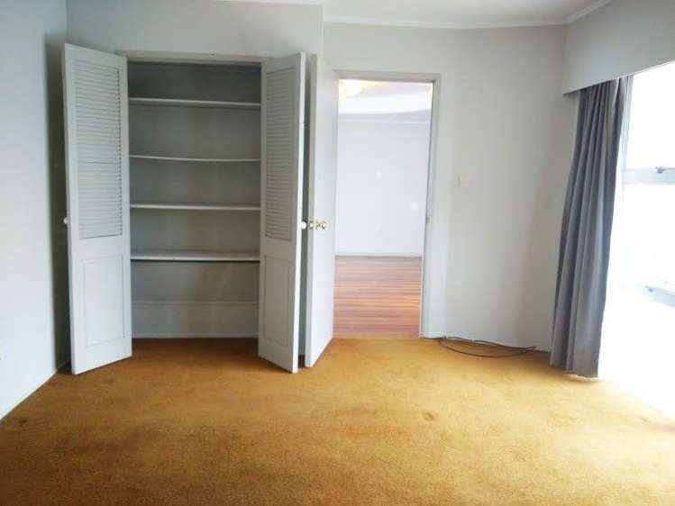 99 Vodanovich Road Te Atatu South_6