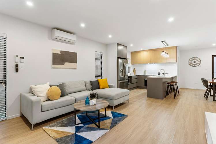 64A Rosewarne Crescent Glendene_3