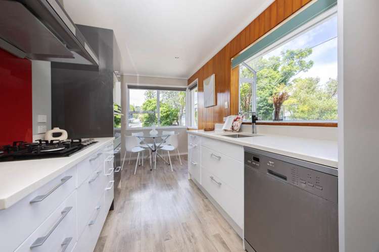 12 John F Kennedy Place_5