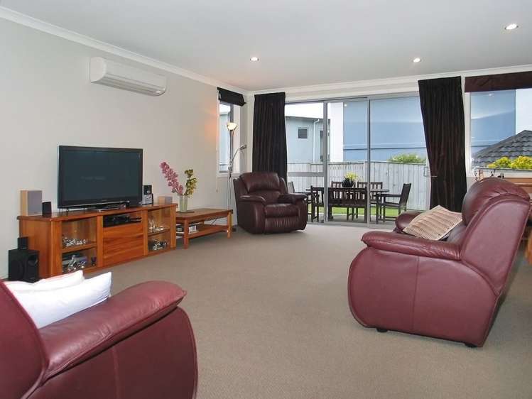 24 Kahurangi Heights Aotea_10