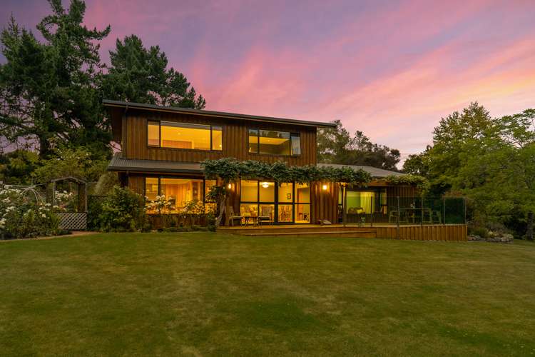 370 The Coastal Highway Redwood Valley_4