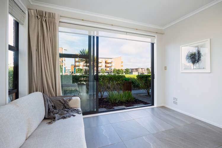 27 Liquidambar Drive Hobsonville_15