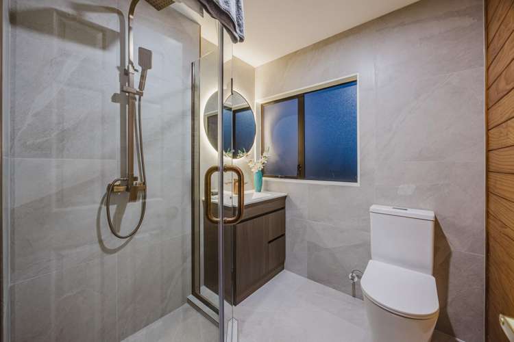 34 St Annes Crescent Wattle Downs_12