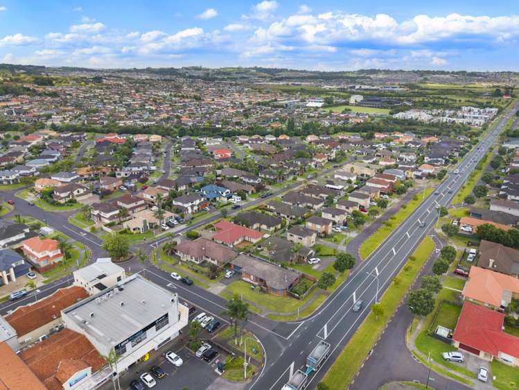 16 Barcaldine Road Flat Bush_29