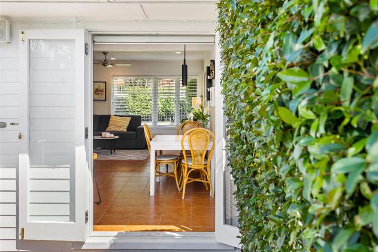 5 Kervil Avenue Te Atatu Peninsula_15