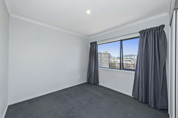 37 Limbrick Crescent Wigram_16